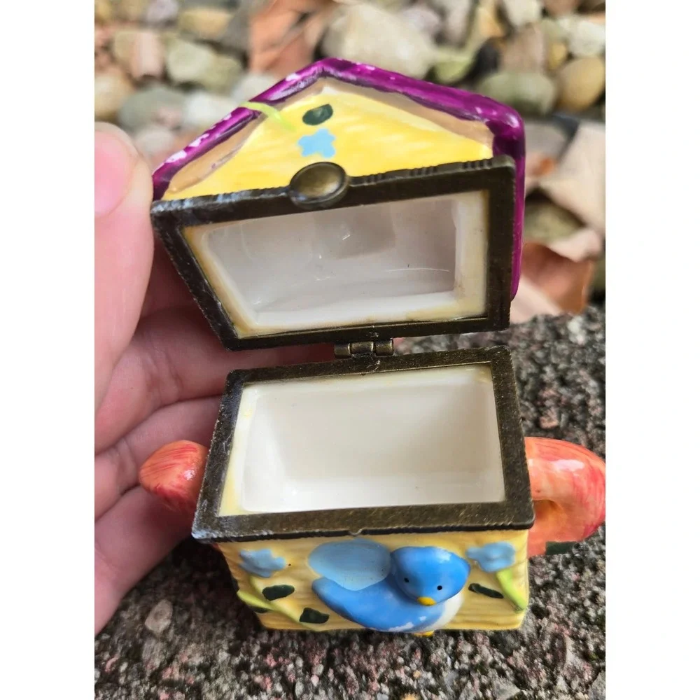 Vintage Trinket Box Ceramic Teapot Birdhouse Bluebird Purple Flowers - Picture 2 of 8